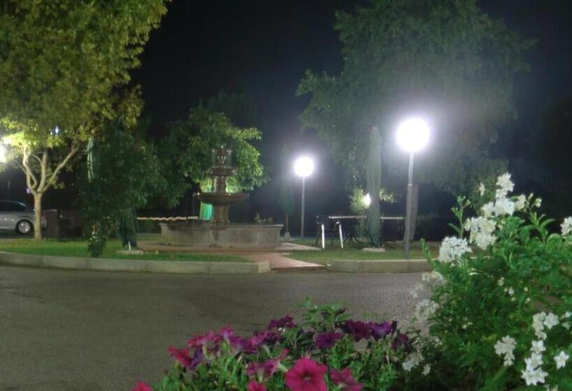 Residence Hotel La Commenda