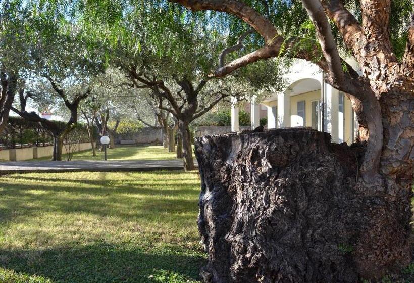 Residence Villa Carmen Fronte Mare A 50 Mt