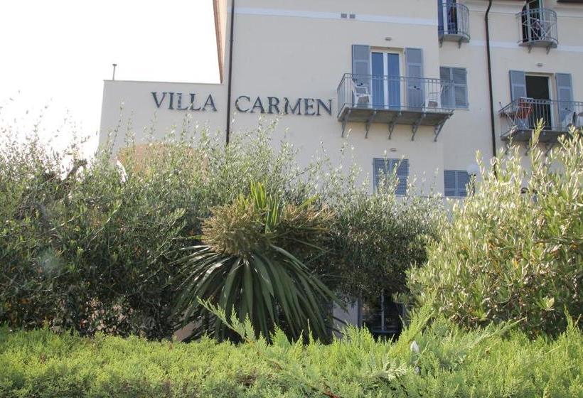 Residence Villa Carmen Fronte Mare A 50 Mt