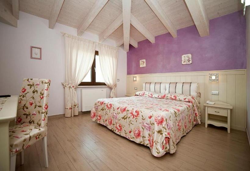 اقامتگاه Appartamenti Villa Ancora