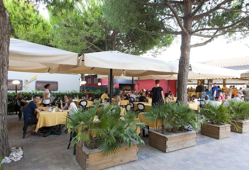 منتجع Ca' Pasquali Village