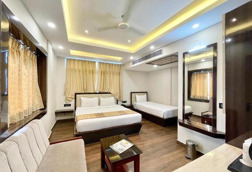 A One Pride ! Puri Fully Air Conditioned Hotel Near Sea Beach & Temple With Lift And Parking Facilit