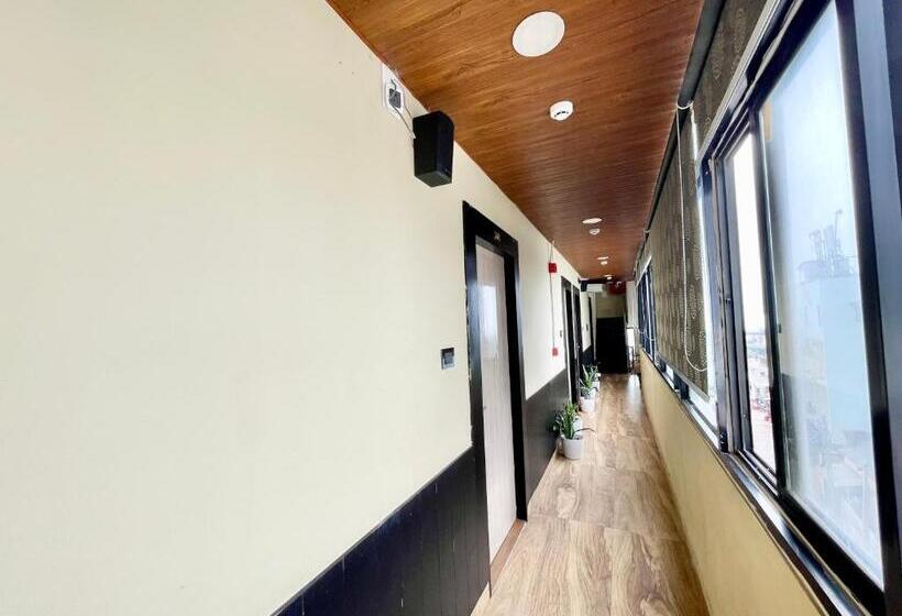 A One Pride ! Puri Fully Air Conditioned Hotel Near Sea Beach & Temple With Lift And Parking Facilit