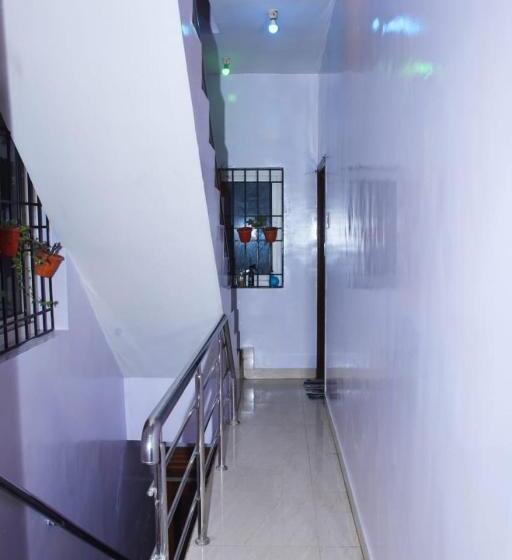 Amudha Hotels & Restaurant