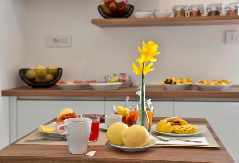 B&b Al Lupo Solitario