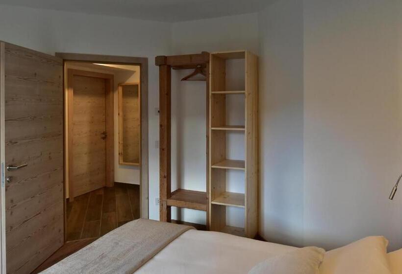 B&b Al Lupo Solitario