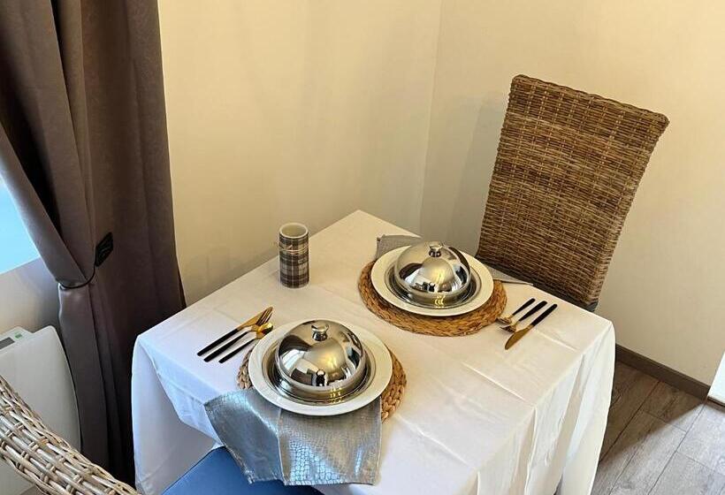 민박 Maison La Glycine