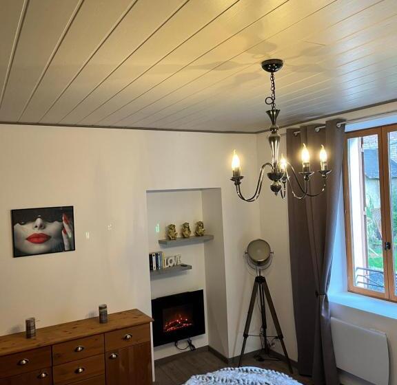 민박 Maison La Glycine