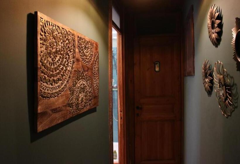 Bed and Breakfast Les Volets Blancs