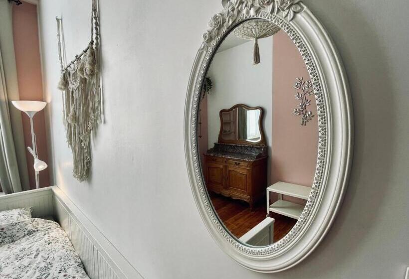 Bed and Breakfast Les Volets Blancs