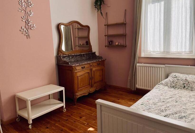 Bed and Breakfast Les Volets Blancs