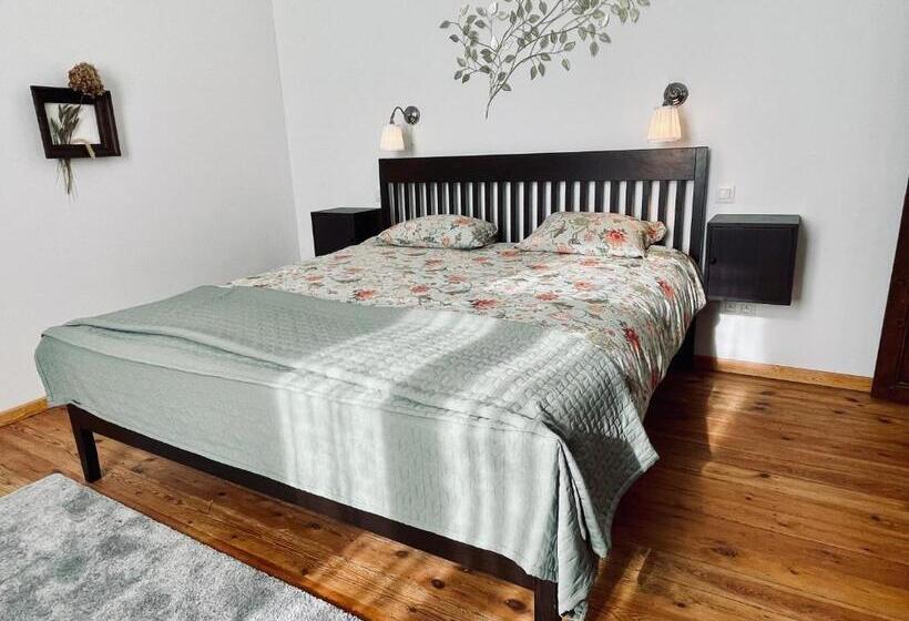 Bed and Breakfast Les Volets Blancs