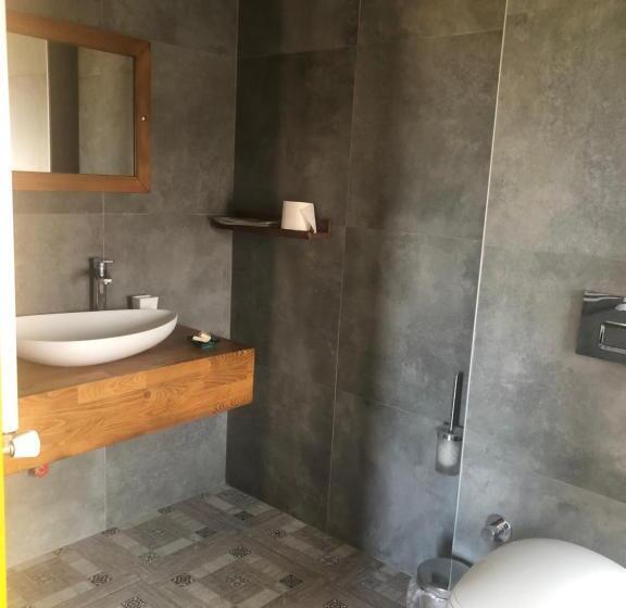 ベッドアンドブレックファースト Pırnal Köy Evi