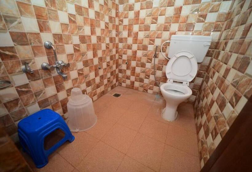 Bed and Breakfast Sipayi Resort Coorg