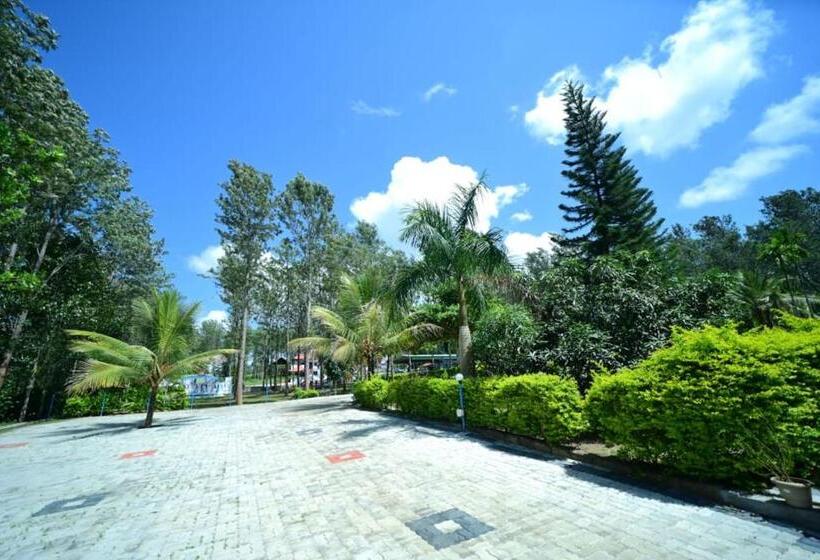 민박 Sipayi Resort Coorg