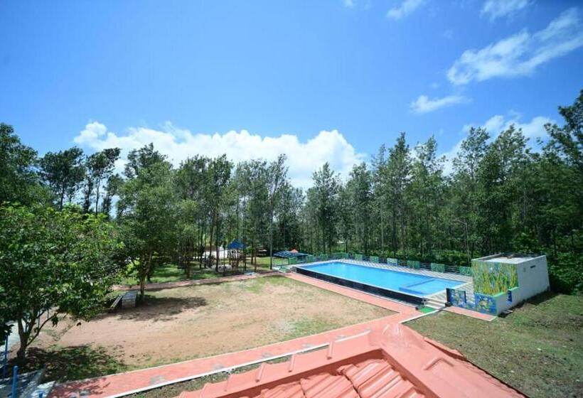 Bed and Breakfast Sipayi Resort Coorg