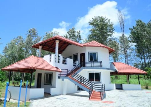 민박 Sipayi Resort Coorg