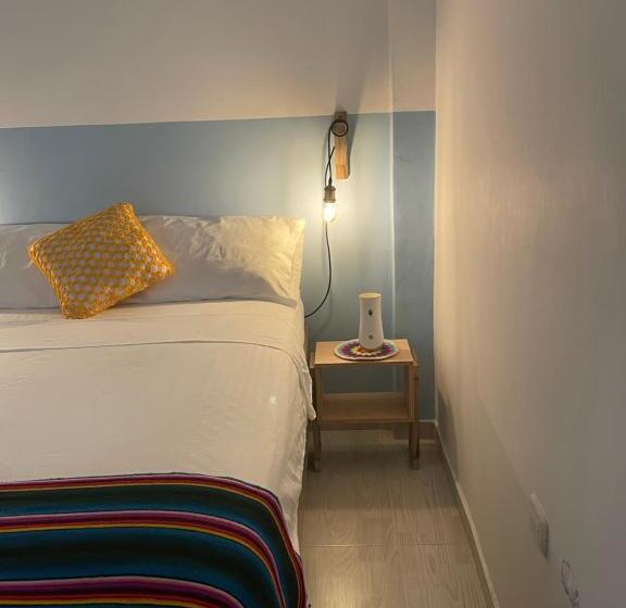 تختخواب و صبحانه Tuguajira Bnb