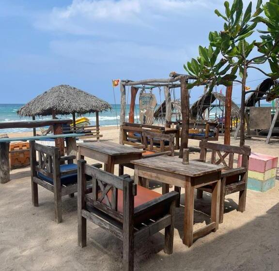 민박 Vitamin Sea Beach Hostel