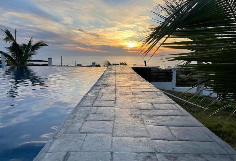 Bungalow Ballena C/vistas Increíbles Al Océano Pacífico