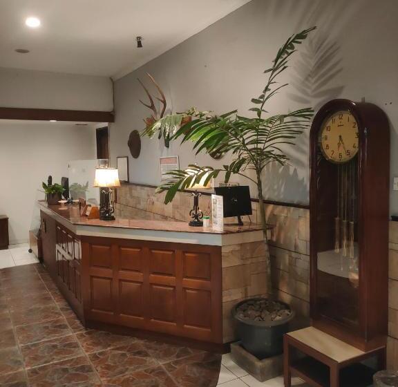 ホテル Aneka Baru