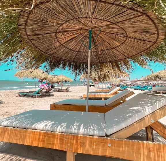 בית מלון כפרי Aromë Natyre By Alarafarm