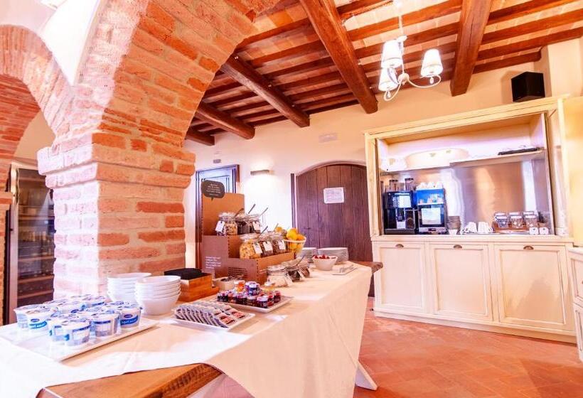 בית מלון כפרי Borgo Sant Apollinare   Resort