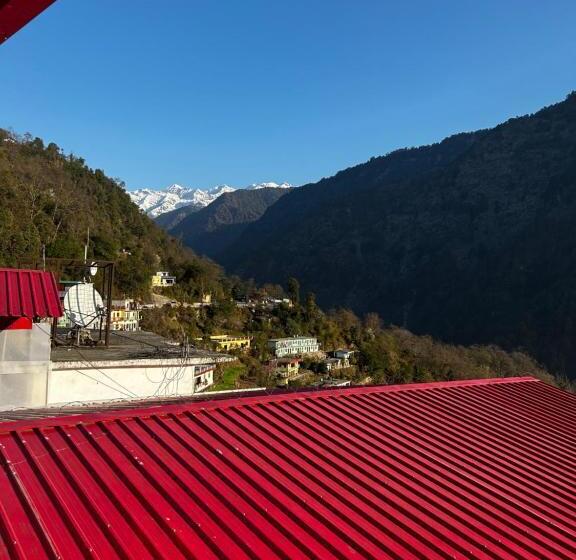 Отель Brahma Kamal