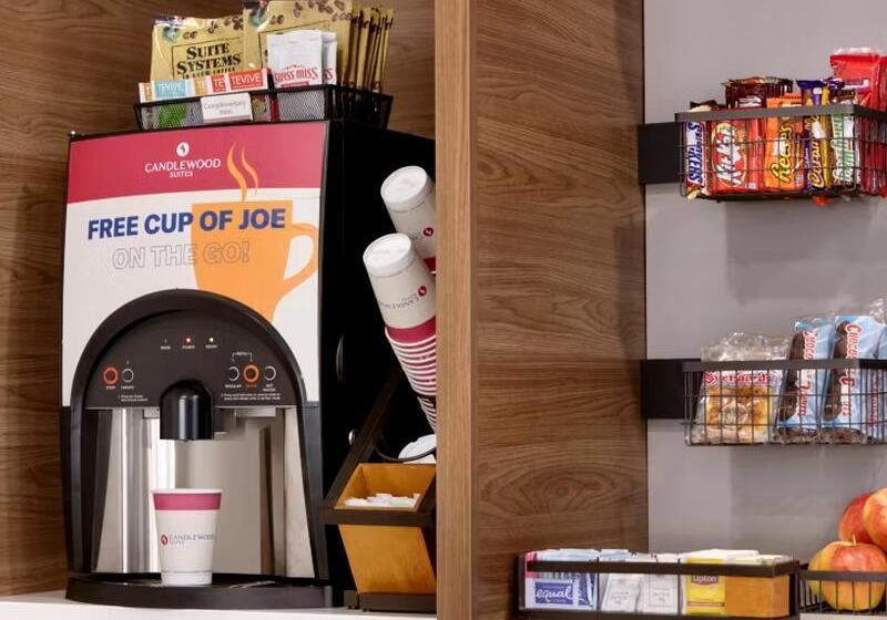 فندق Candlewood Suites Burlington Conference Centre, An Ihg