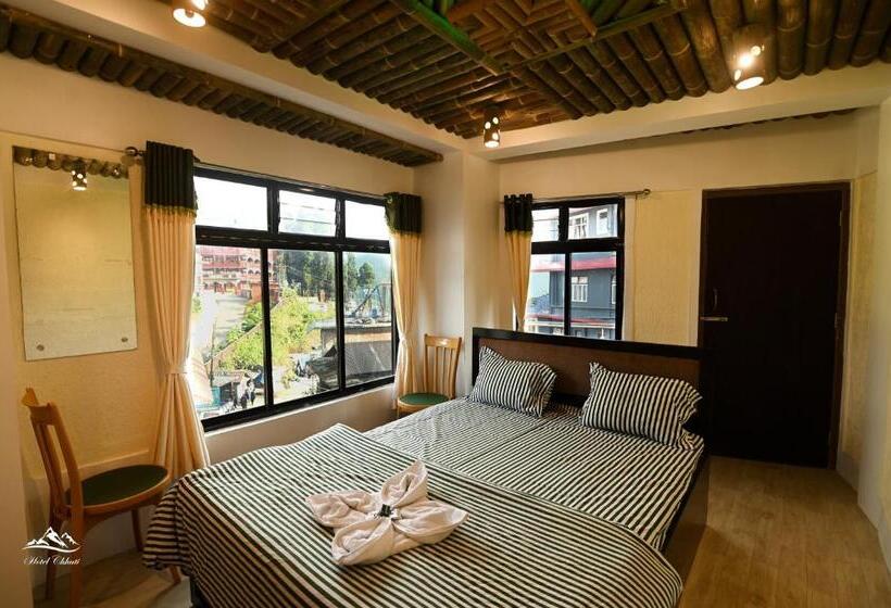 ホテル Chhuti Lava