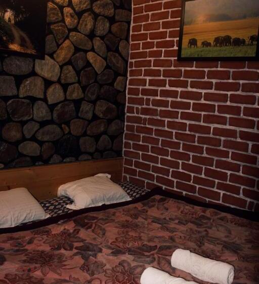 בית מלון כפרי Corbett Safari Room & Adventure