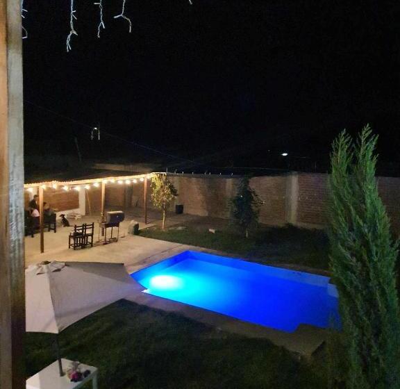 ホテル Hospedaje Sol Y Sombra