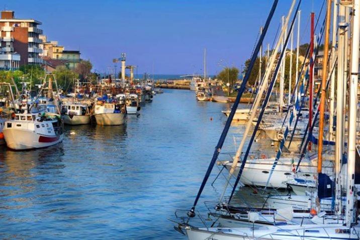 בית מלון כפרי Jolanda