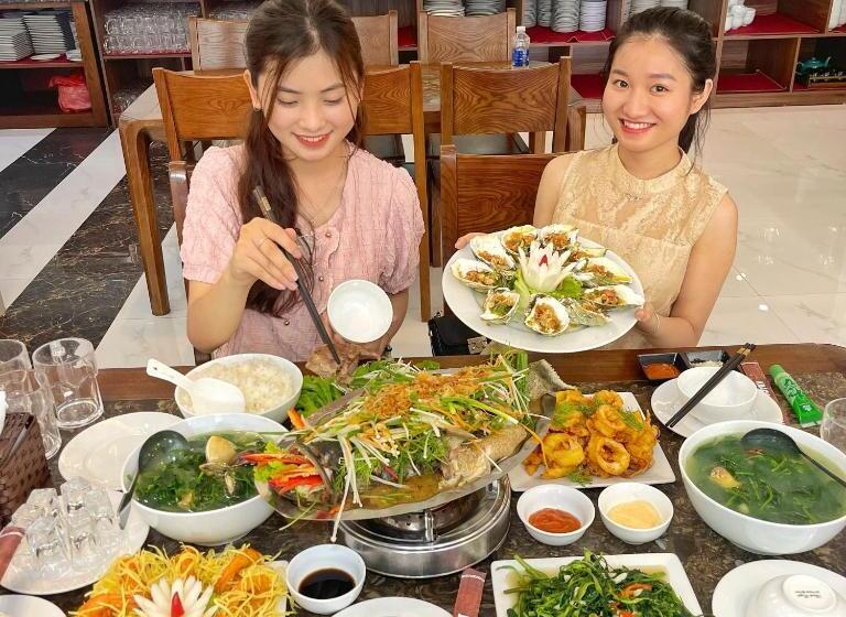 Отель Khách Sạn Châu Long Flc Sầm Sơn