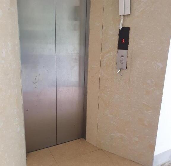 هتل Khách Sạn Viễn đông