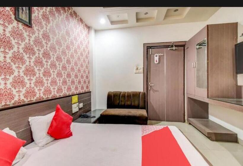 Отель Neelkanth , Bhopal