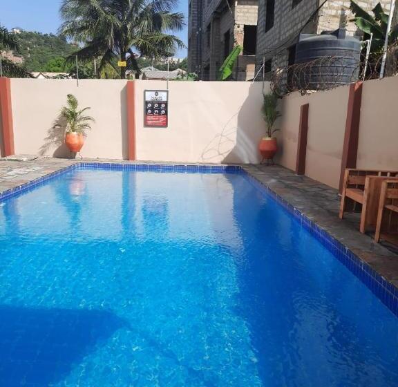 ホテル Nikops Royal