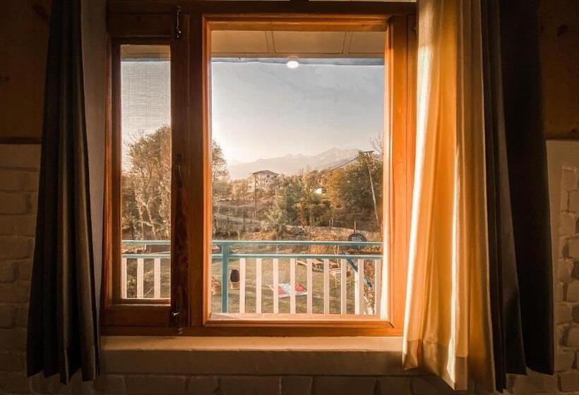 酒店 Q Star The Perfect Move