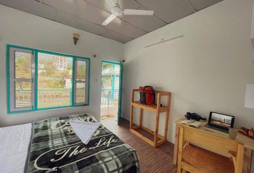 Отель Q Star The Perfect Move