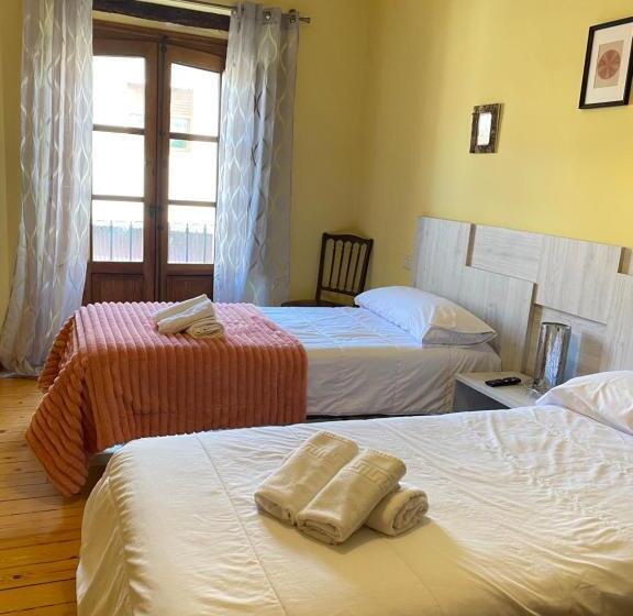 בית מלון כפרי Restaurante Agapio De Tresniño