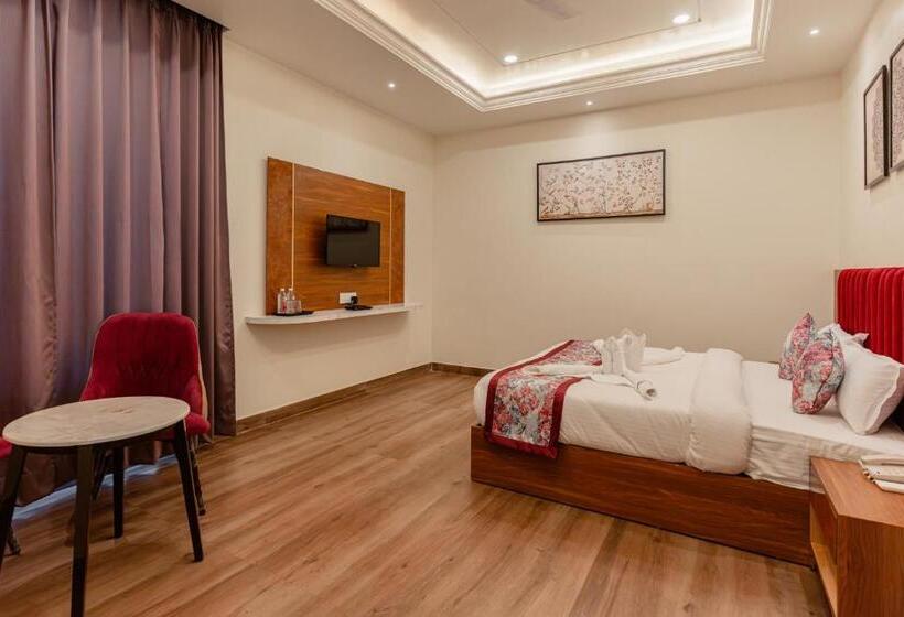 בית מלון כפרי Royal Realite