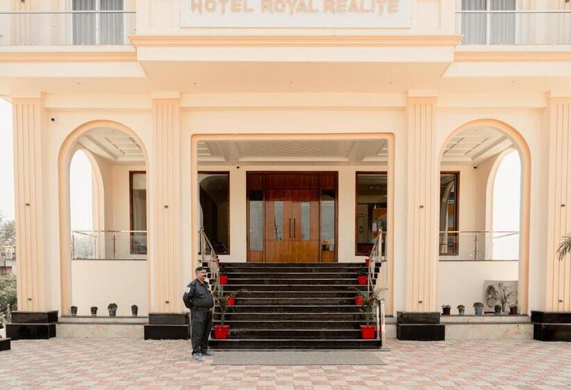 בית מלון כפרי Royal Realite