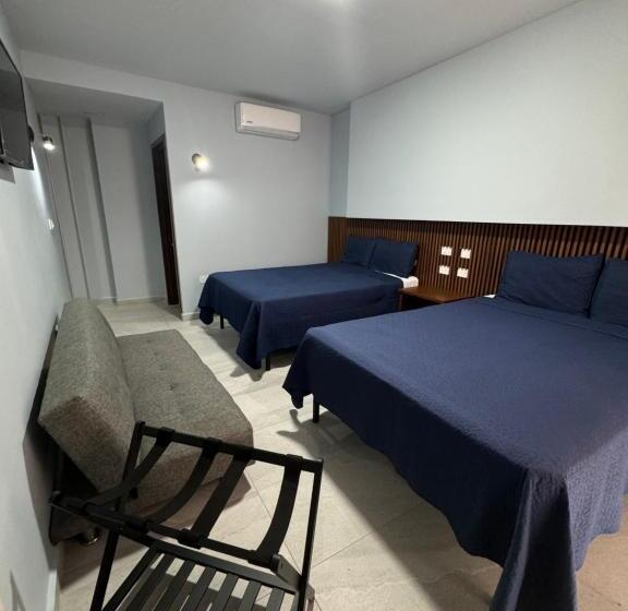 酒店 Santa María Inn