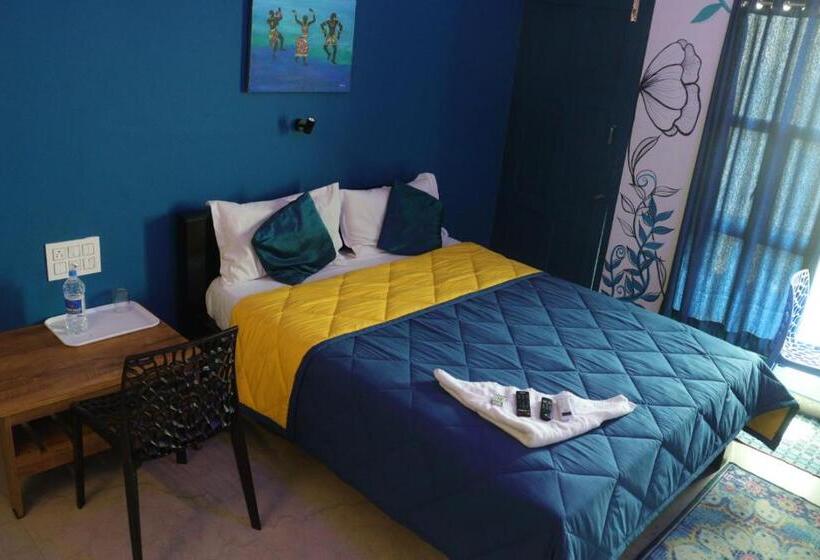 هتل Seagreen Beach Resort