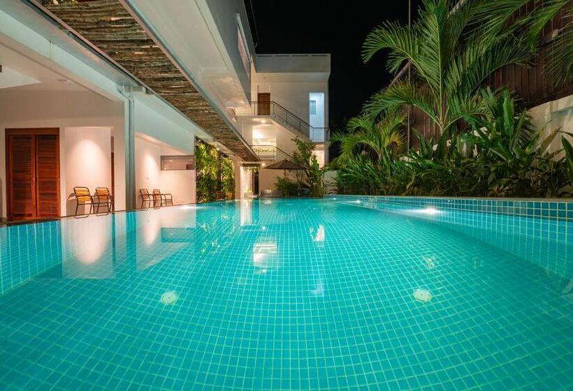 ホテル Serenity Suites D Angkor