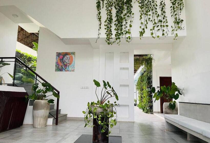 ホテル Serenity Suites D Angkor