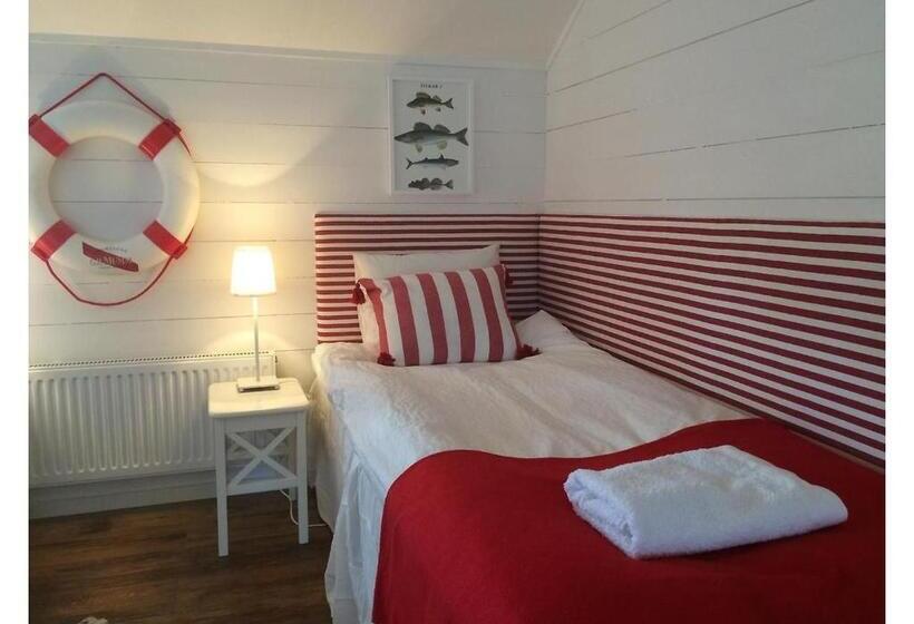 酒店 Skatans Café & Krog