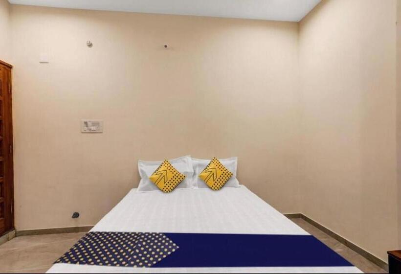 فندق Wood Side Recidency