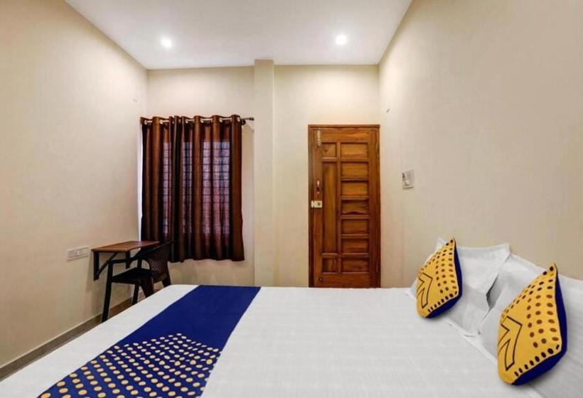 فندق Wood Side Recidency