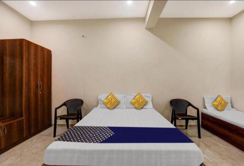 فندق Wood Side Recidency